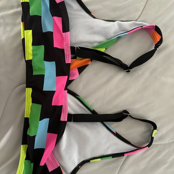 Lot of 7 pre-loved SHEIN bikini tops, XL & 1XL, fab colors & patterns! - Picture 8 of 11